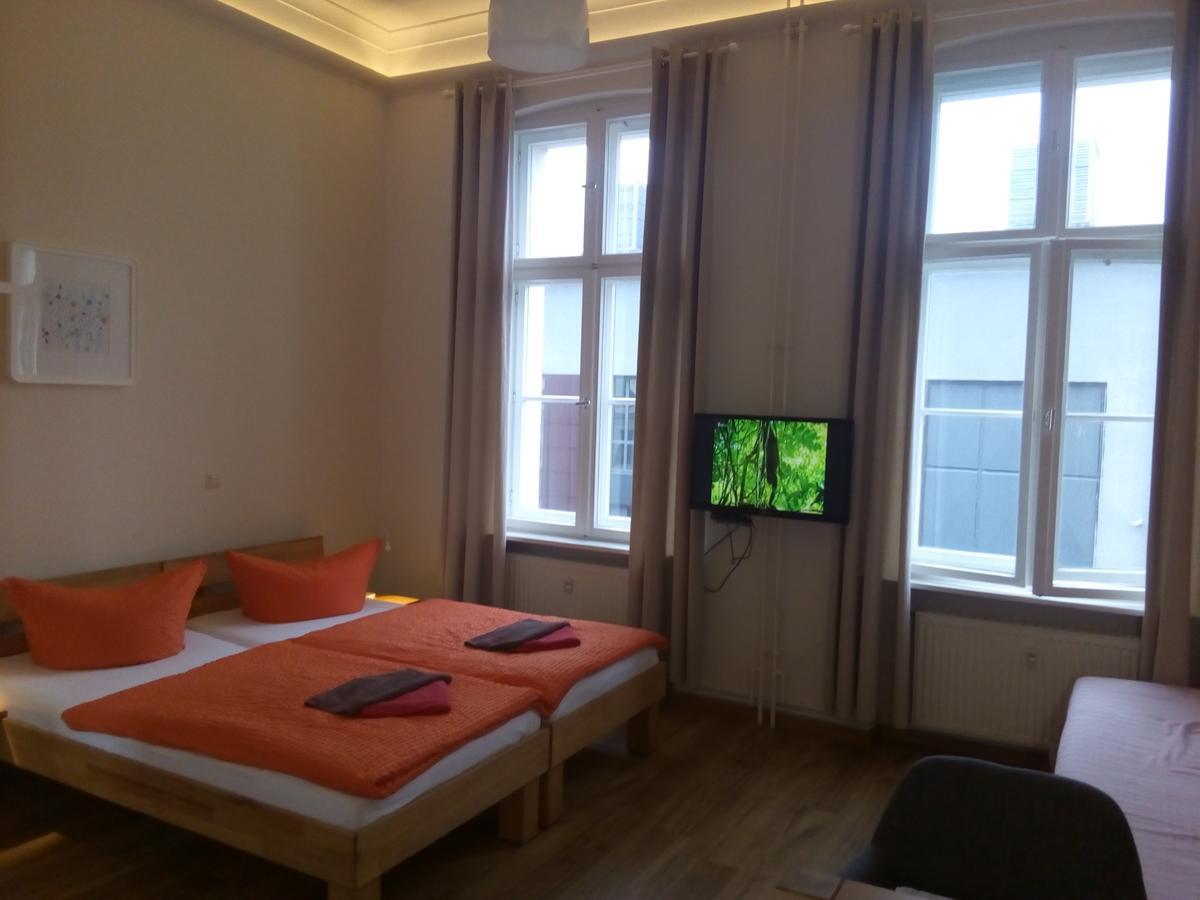 Apartmentpension Am Stadtschloss Potsdam Exterior foto